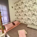 Lejlighed Acogedor Loft En Recinto Privado - Terapia Salada Estepona